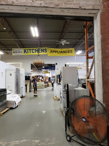 Building Materials Store «Habitat For Humanity Restore», reviews and photos, 2111 Lakeland Ave, Ronkonkoma, NY 11779, USA