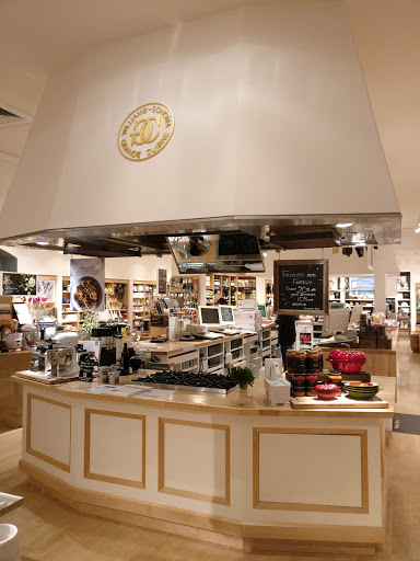 Williams-Sonoma