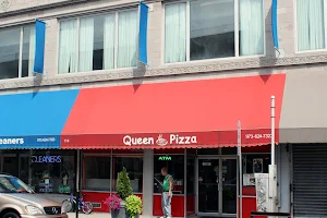 Queen Pizza image