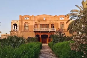متحف رشيد عالي الكيلاني image