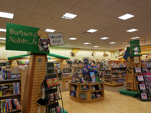 Book Store «Barnes & Noble», reviews and photos, 1315 E Gladstone St, Glendora, CA 91740, USA