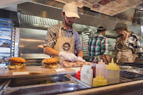 Atmosphère du Restaurant de hamburgers Roadside | Burger Restaurant Lorient - n°7