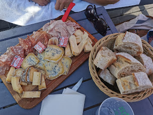 Photo n°9 de Restaurant La Grange de Pépé à Vignieu ()