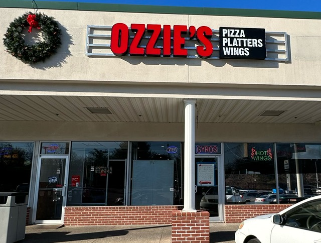 Ozzie's Pizza & Grill 07005