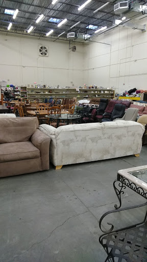 Thrift Store «Durham Rescue Mission Thrift Store», reviews and photos, 3900 Durham-Chapel Hill Blvd, Durham, NC 27707, USA