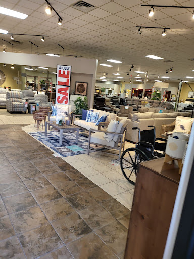 Furniture Store «Slumberland Furniture», reviews and photos, 1831 E Independence St, Springfield, MO 65804, USA
