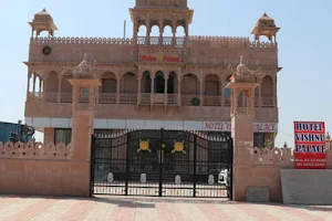 Hotel Vishnu Palace Shahpura image