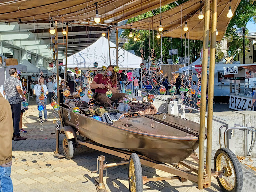 Market «Portland Saturday Market», reviews and photos, 2 SW Naito Pkwy, Portland, OR 97204, USA