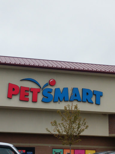 Pet Supply Store «PetSmart», reviews and photos, 4465 US-14, Crystal Lake, IL 60014, USA