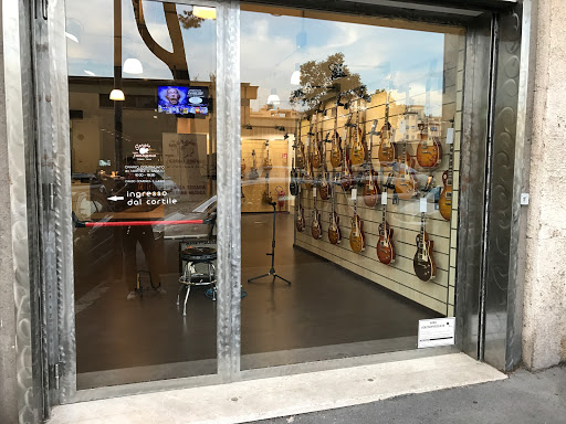 Sergio Tomassone - Musical Instruments Rome