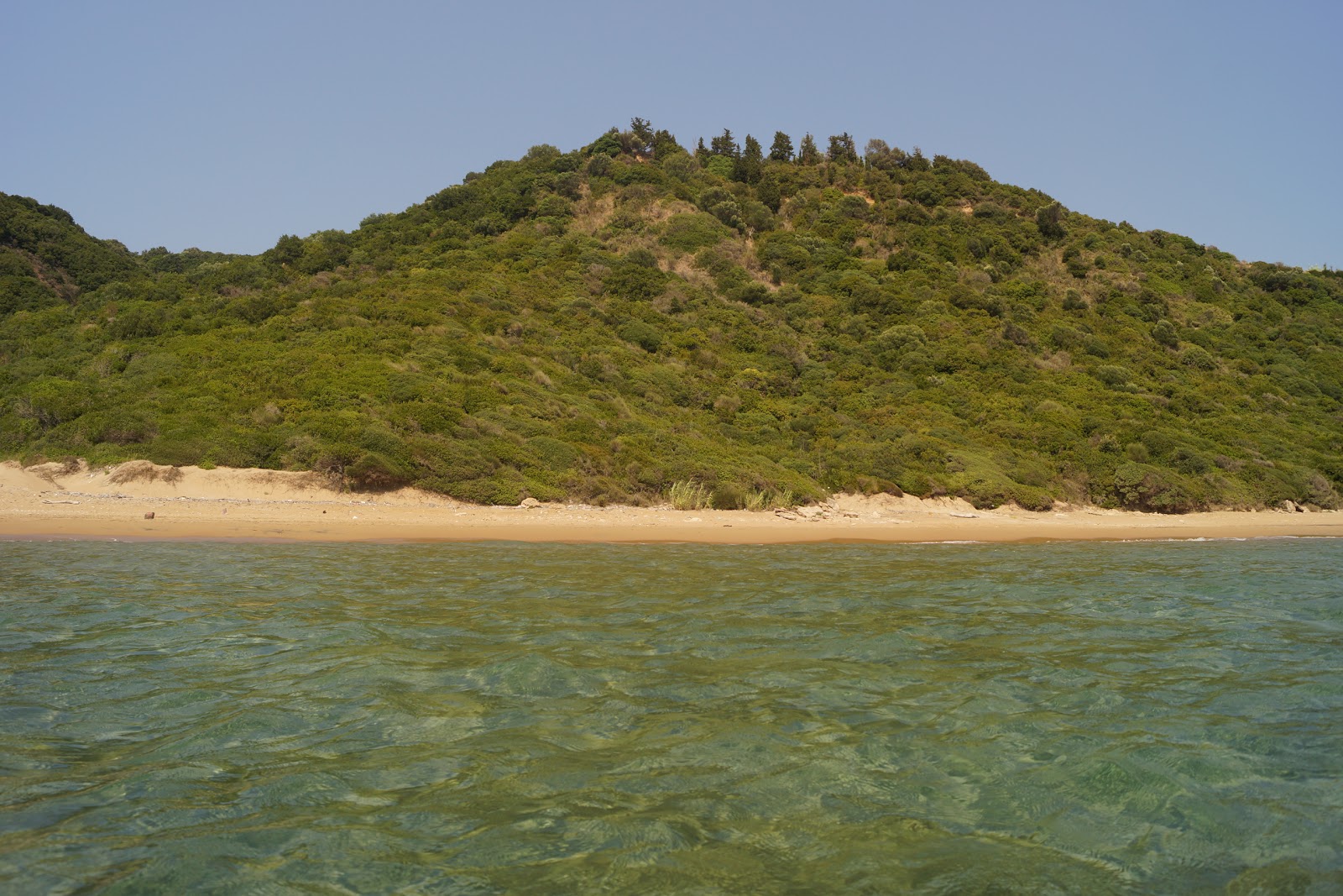 Foto af Megas Choros beach med høj niveau af renlighed