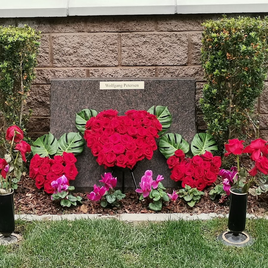Pierce Brothers Westwood Village Memorial Park & Mortuary