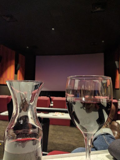 Shopping Mall «Block 37», reviews and photos, 108 N State St, Chicago, IL 60602, USA