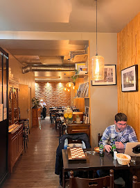 Atmosphère du Restaurant L'anason - Meyhane - Mezze Bar à Paris - n°6