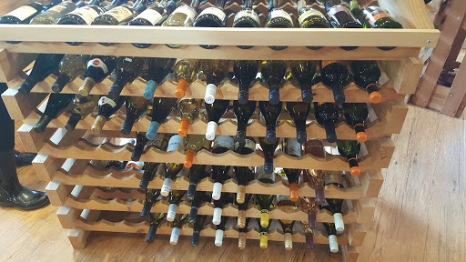 Wine Store «The Wine Shack», reviews and photos, 124 N Hemlock St, Cannon Beach, OR 97110, USA