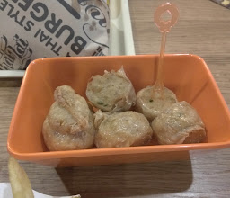 Chailai Burger photo