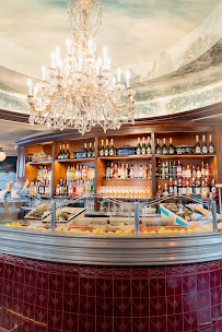 Atmosphère du Restaurant de spécialités alsaciennes Brasserie L'Alsace à Paris - n°12