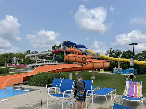 Water Park «Otter Cove Aquatic Park», reviews and photos, 3615 Campton Hills Dr, St Charles, IL 60175, USA