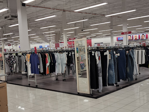 Clothing Store «Burlington Coat Factory», reviews and photos, 9189 E Indian Bend Rd, Scottsdale, AZ 85250, USA