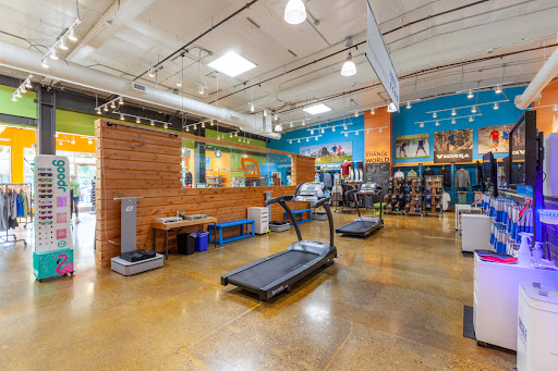 Running Store «Road Runner Sports», reviews and photos, 1326 Tenth Street, Berkeley, CA 94710, USA