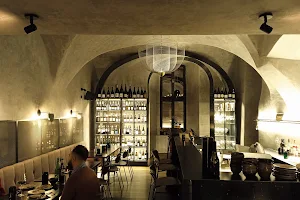 AUTENTISTA wine & champagne bar image