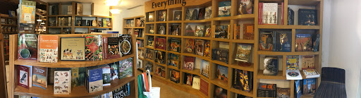 AUC Bookstore