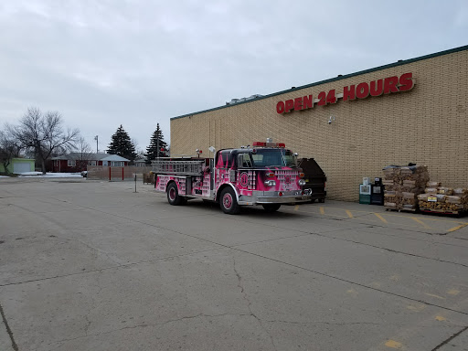 Grocery Store «Cash Wise Foods», reviews and photos, 300 11th St W, Williston, ND 58801, USA