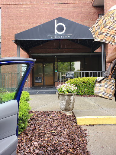 Bridals by Lori, 6021 Sandy Springs Cir, Atlanta, GA 30328, USA, 