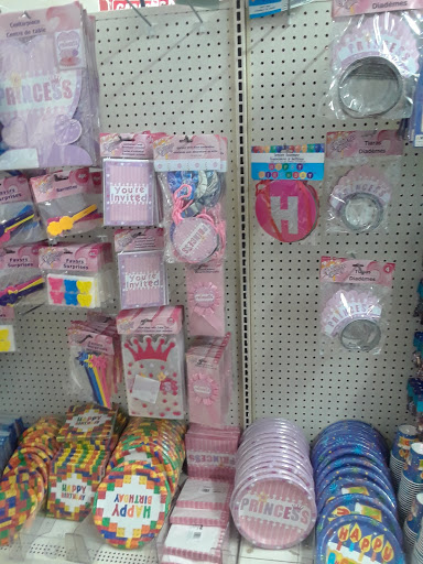 Dollar Store «Dollar Tree», reviews and photos, 1391 SE 17th St, Fort Lauderdale, FL 33316, USA