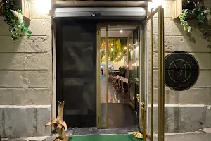 Monalisa restaurant image