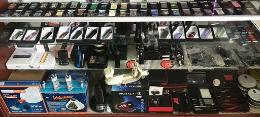 Tobacco Shop «Smoke Shop», reviews and photos, Commerce Cir #212, Bristol, PA 19007, USA