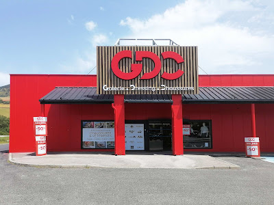 GDC - Millau - Chaussures & Vêtements (Chauss'Galerie rénové) à Millau