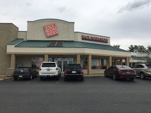 Shoe Store «Rack Room Shoes», reviews and photos, 1985 E Main St #1, Spartanburg, SC 29307, USA