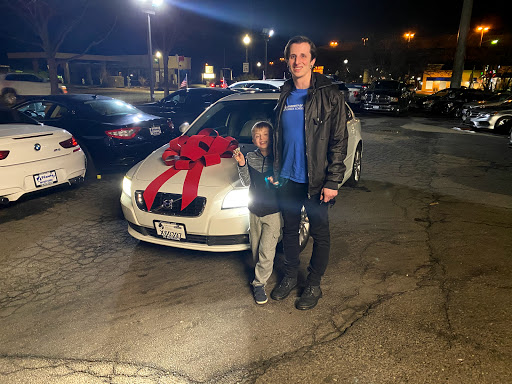 Used Car Dealer «FC Auto Sales & Service», reviews and photos, 1101 W Broad St, Falls Church, VA 22046, USA