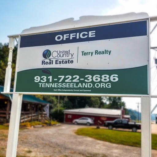 Real Estate Agency «United Country/Terry Realty», reviews and photos, 1113 Savannah Hwy, Waynesboro, TN 38485, USA