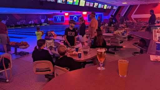Bowling Alley «Brunswick Zone Deer Park Lanes», reviews and photos, 21080 N Rand Rd, Lake Zurich, IL 60047, USA