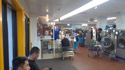 Laundry Service «Laundry Depot», reviews and photos, 6258 Oxon Hill Rd, Oxon Hill, MD 20745, USA