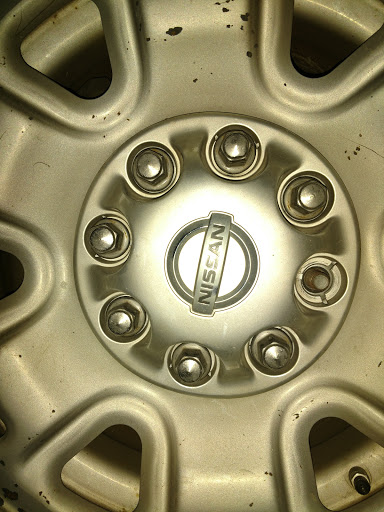 Tire Shop «Discount Tire Store - Center Line, MI», reviews and photos, 26805 Van Dyke, Center Line, MI 48015, USA