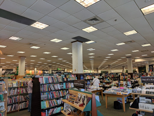 Book Store «Barnes & Noble Booksellers Pensacola», reviews and photos, 1200 Airport Blvd, Pensacola, FL 32504, USA
