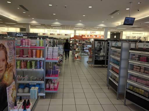 Cosmetics Store «Ulta Beauty», reviews and photos, 12771 Towne Center Dr, Cerritos, CA 90703, USA