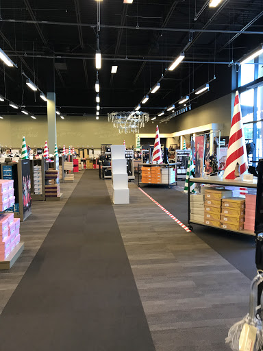 Shoe Store «DSW Designer Shoe Warehouse», reviews and photos, 4401 Lyons Rd, Coconut Creek, FL 33073, USA
