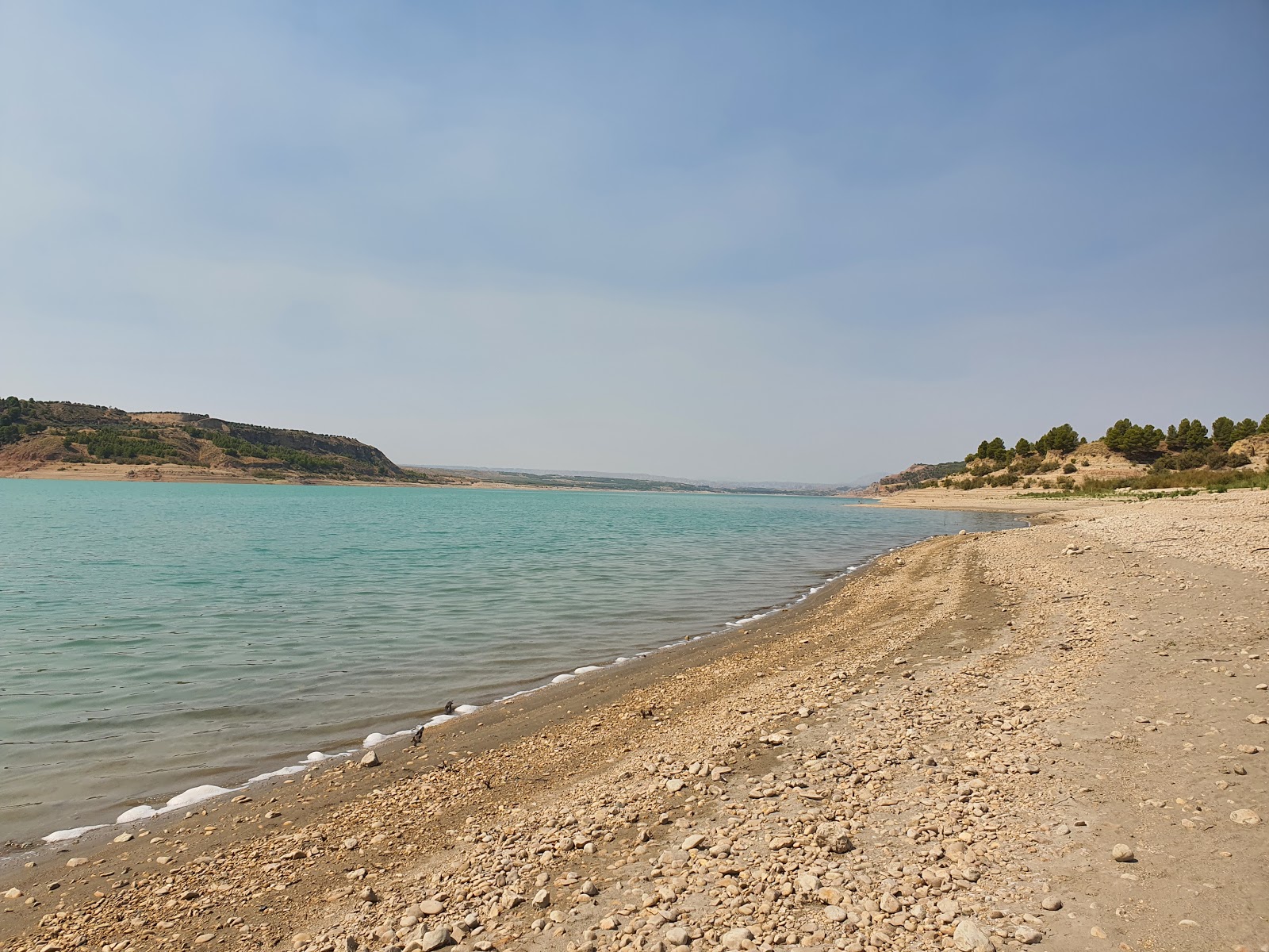 Foto de Playas El Negratin con muy limpio nivel de limpieza