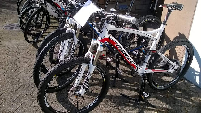 Velo-Muff Mühlegass 9b 6340 Baar