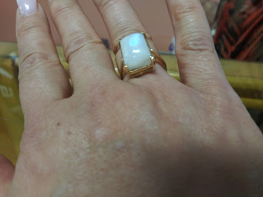 Jewelry Store «King Arthur Clocks & Jewelry», reviews and photos, 1201 N Central Expy # 3, Plano, TX 75075, USA