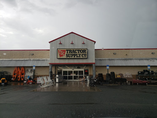 Home Improvement Store «Tractor Supply Co.», reviews and photos, 207 72nd Trace, Live Oak, FL 32064, USA