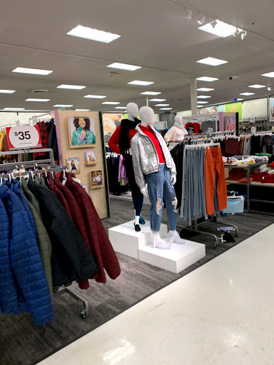 Department Store «Target», reviews and photos, 2001 South Rd, Poughkeepsie, NY 12601, USA