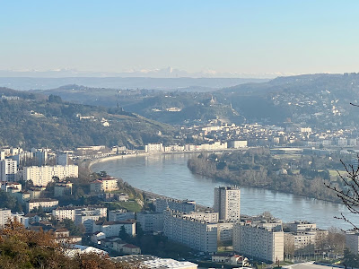 Stade abandonné à Seyssuel