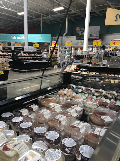 Grocery Store «H-E-B plus!», reviews and photos, 20725 TX-46, Spring Branch, TX 78070, USA