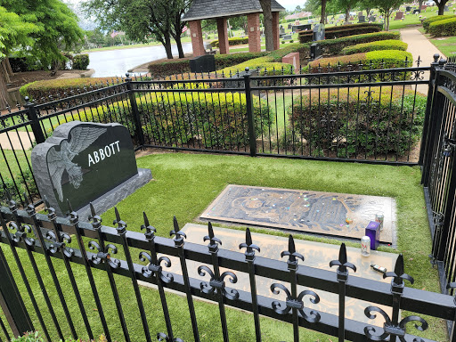 Funeral Home «Moore Funeral Home», reviews and photos, 1219 N Davis Dr, Arlington, TX 76012, USA