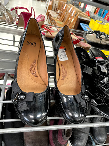 Thrift Store «Goodwill Industries of Middle Tennessee», reviews and photos, 1220 Huntsville Hwy, Fayetteville, TN 37334, USA